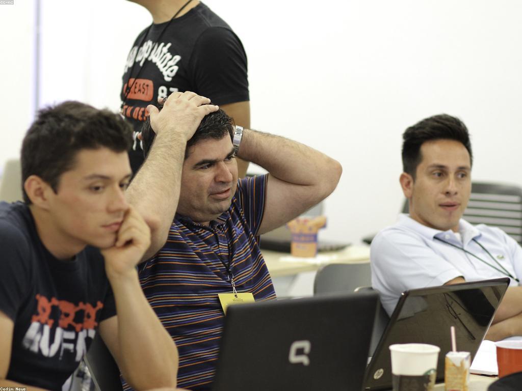 ការប្រែប្រួលក្នុងព័ត៌មានថ្មីៗ៖ បទពិសោធន៍និងការអភិវឌ្ឍ